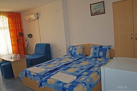 wczasy bułgaria - FAM46 pokój rodzinny (pokój dzienny- przechodni 2-4-os. + sypialnia 2-os.)